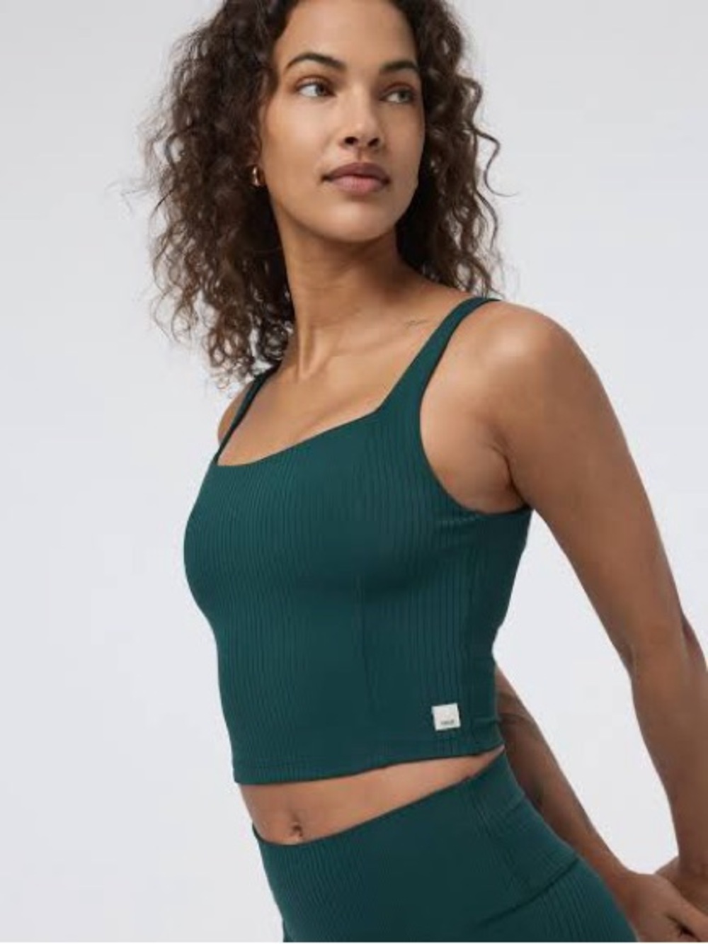 Vuori inversion ribbed support tank
